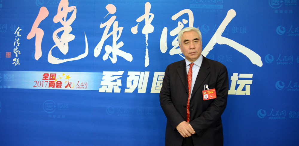 全國(guó)政協(xié)委員、中國(guó)癌癥基金會(huì)理事長(zhǎng) 趙平