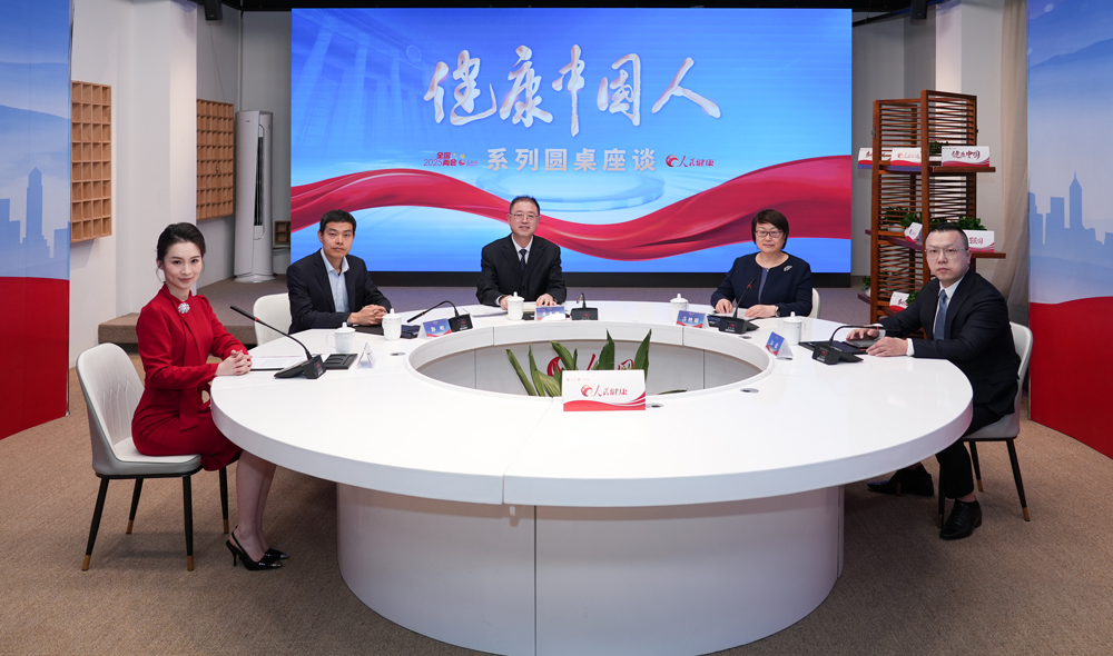 “獸醫(yī)領(lǐng)域抗菌素耐藥性治理”專場座談嘉賓合影